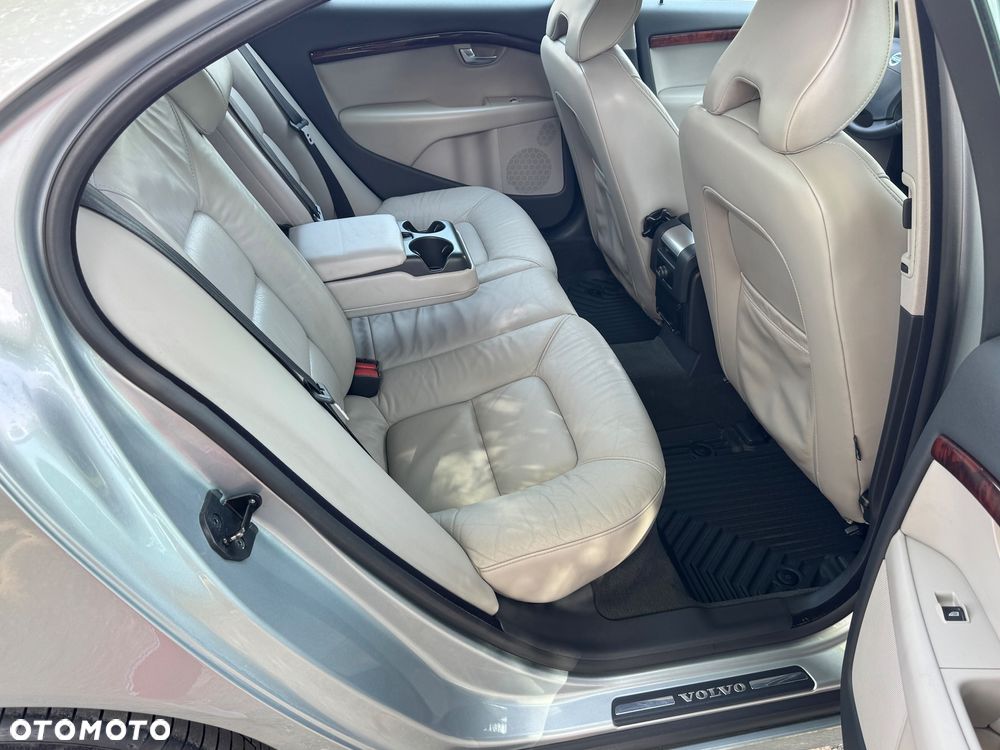Volvo S80 D5 Summum - 12