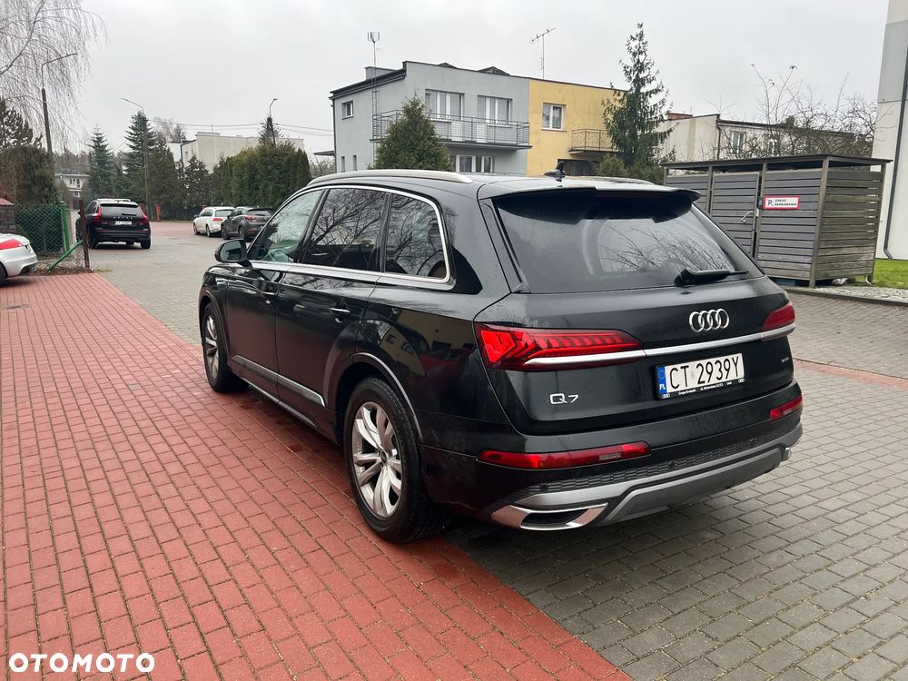 Audi Q7 - 4