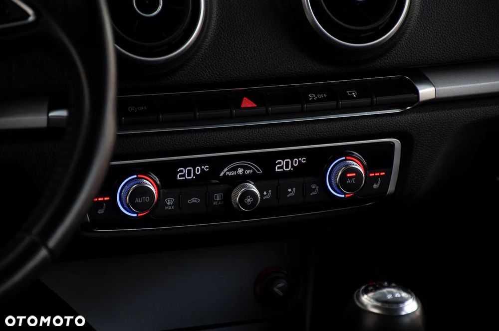 Audi A3 Sportback 2.0 TDI (clean diesel) Ambiente - 30