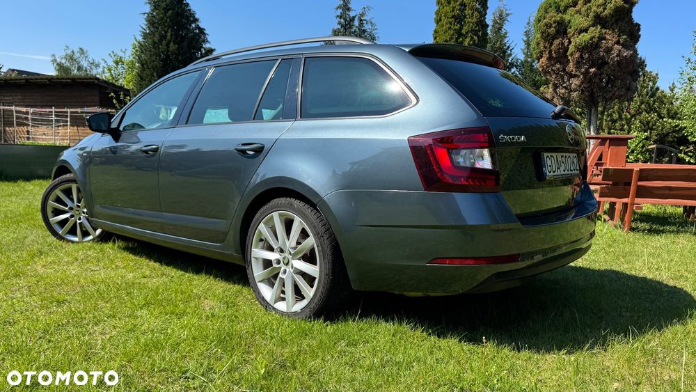 Skoda Octavia 1.8 TSI 4x4 Clever DSG - 5