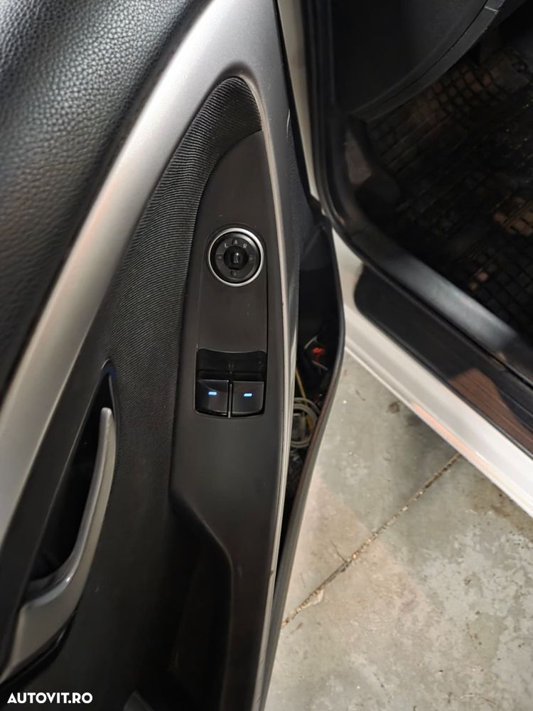 Hyundai i30 - 22