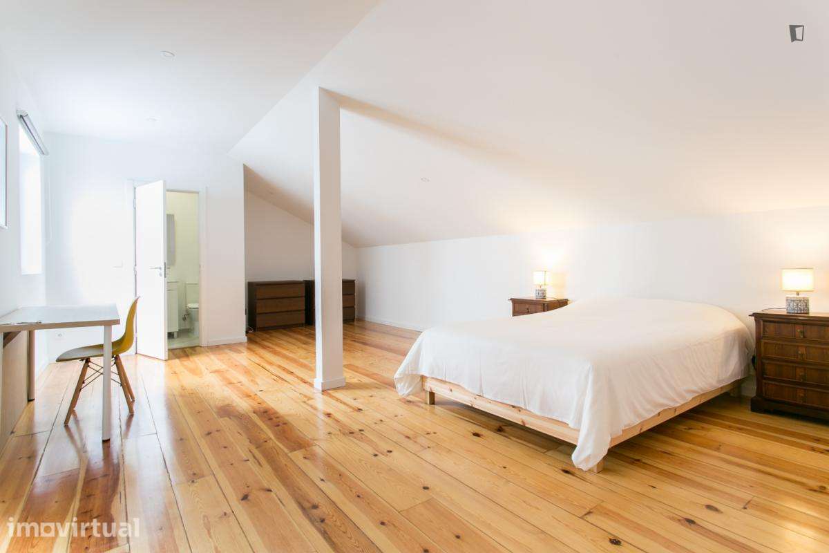 Apartamento com 7 quartos - localizado em Anjos Lisbon - Grande imagem: 3/50
