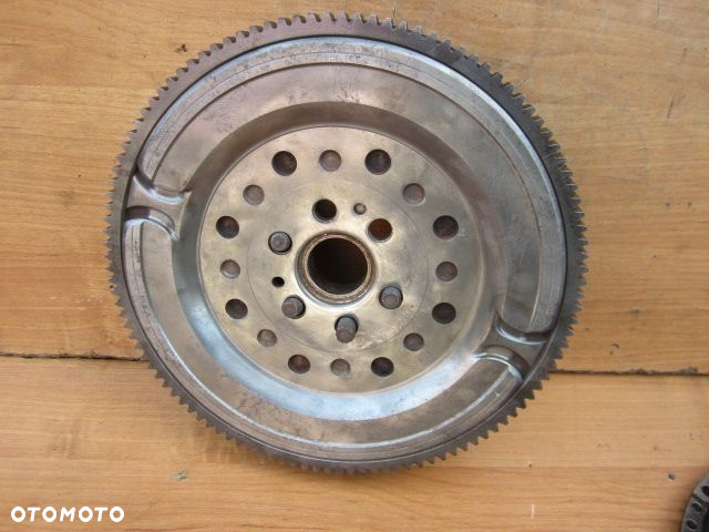 OPEL ASTRA J ZAFIRA C 2.0 CDTI SPRZĘGŁO SKRZYNI F40 KOŁO DWUMASOWE nr2 - 11