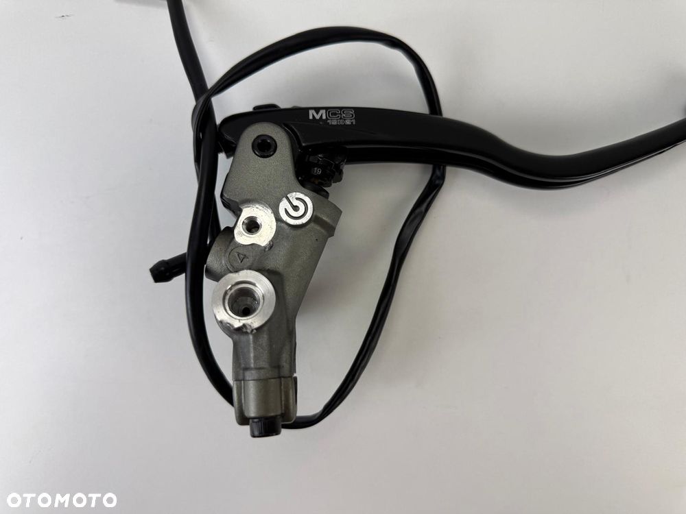 Pompa hamulcowa przód Triumph Street Triple 765 RS 2023+ - 2