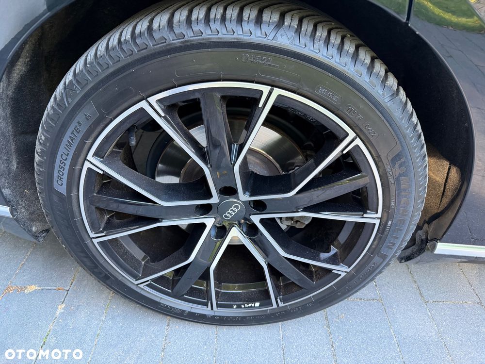 Audi A8 - 28