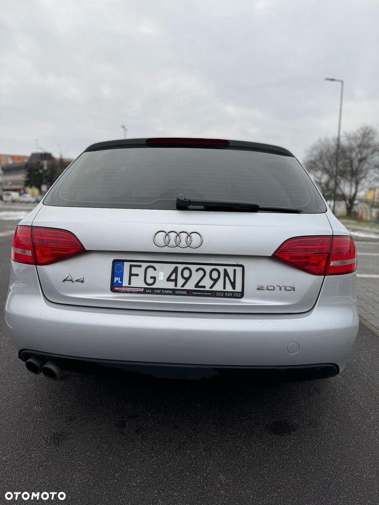 Audi A4 Avant 2.0 TDI - 13