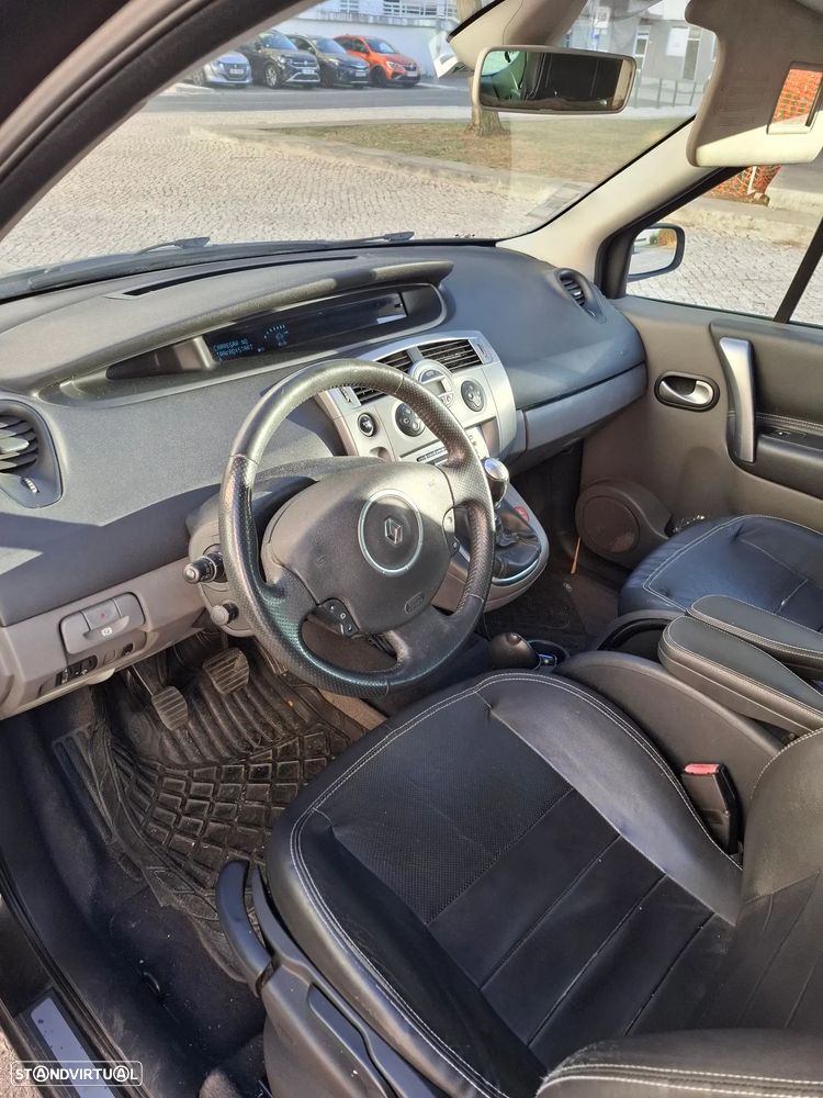 Renault Scénic - 2