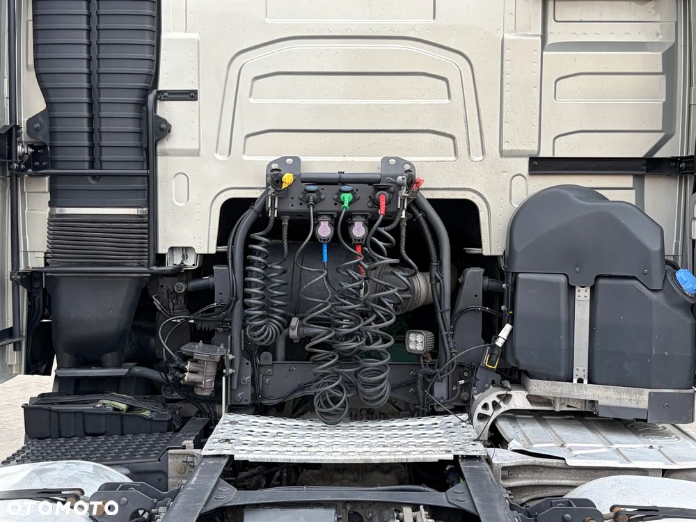 Volvo FH - 15