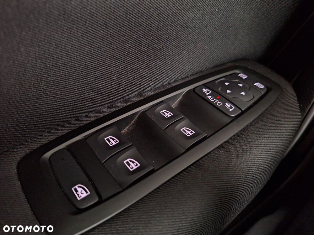 Renault Megane 1.5 Blue dCi Business - 38