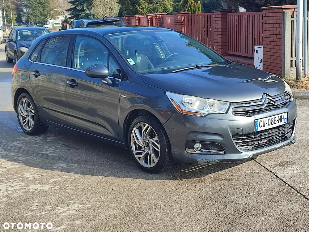 Citroën C4 2.0 HDi Exclusive - 1