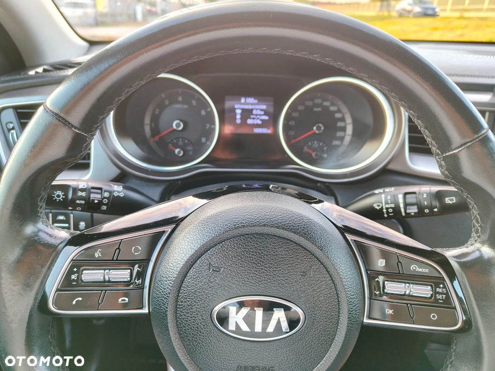 Kia Ceed 1.4 T-GDI L Business Line - 14