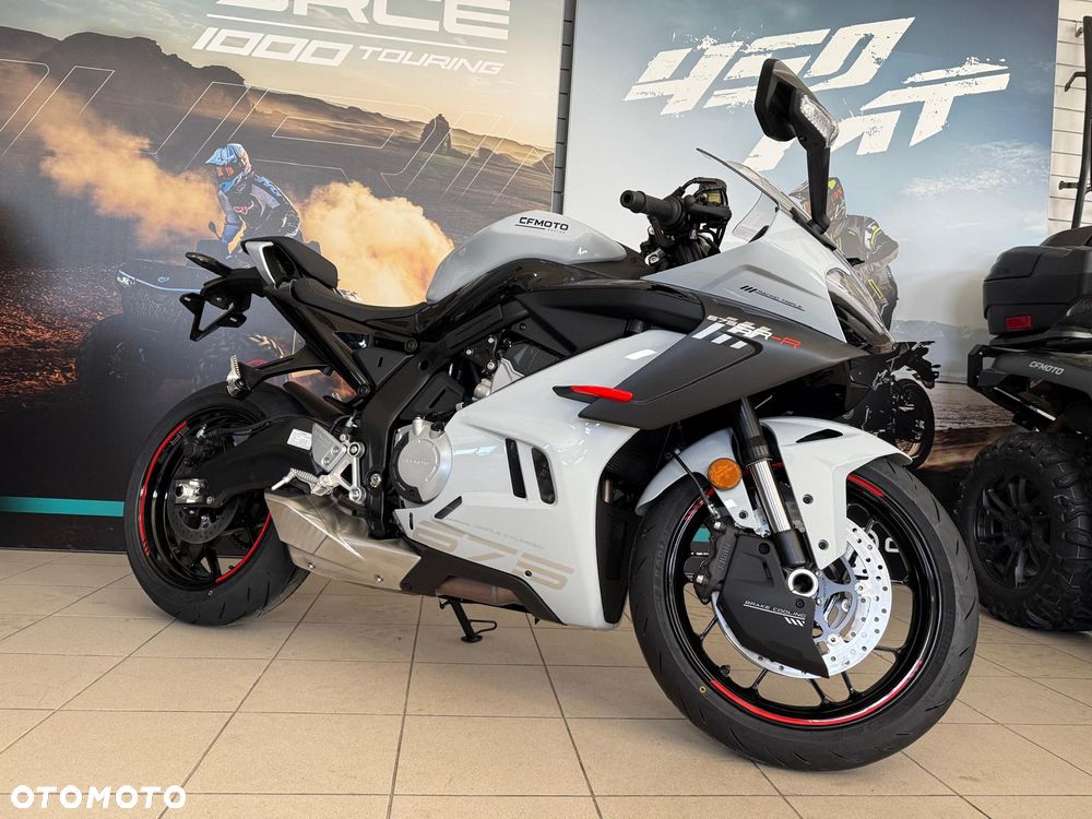 CFMoto 675SR - 1