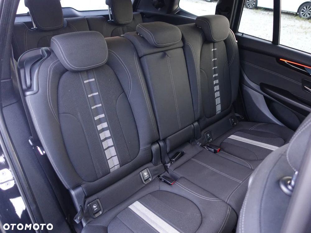 BMW Seria 2 218i Sport Line - 6