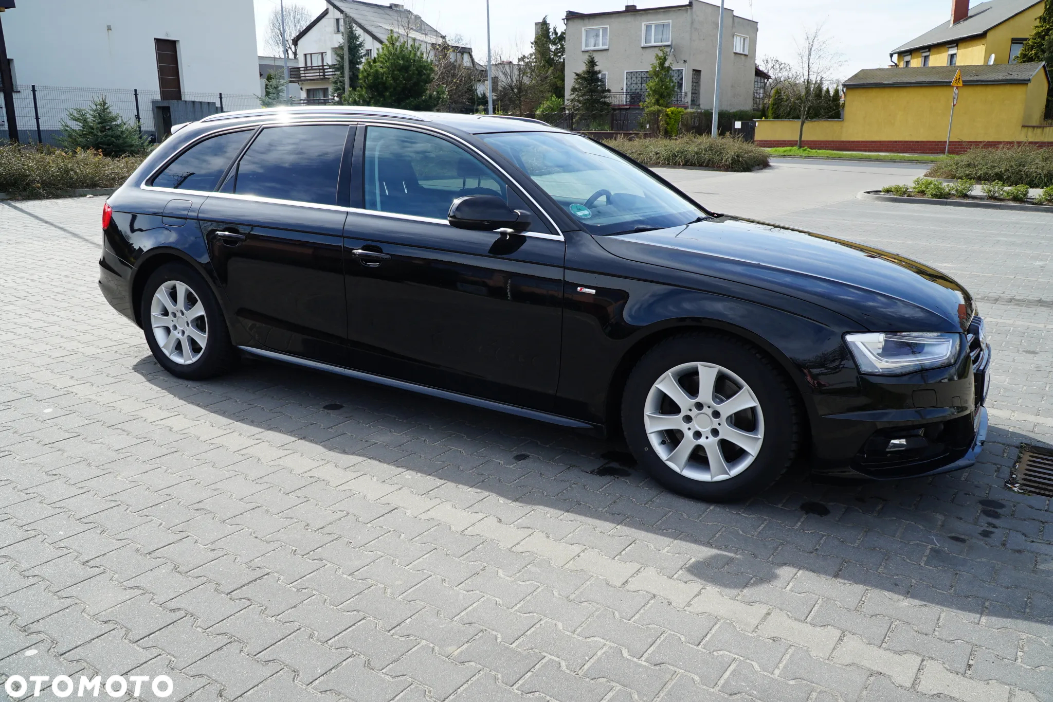 Audi A4 Avant 2.0 TDI DPF clean diesel Ambition - 9