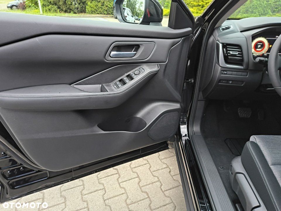 Nissan X-Trail - 9