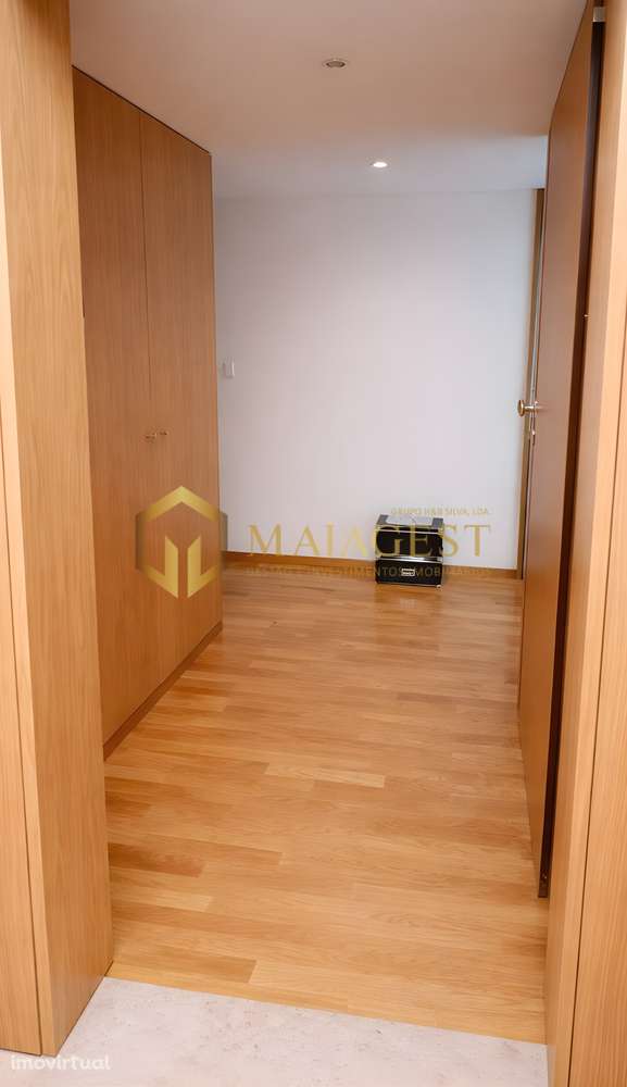 Apartamento T1 com Terraço a 300m do Marquês - Grande imagem: 2/8