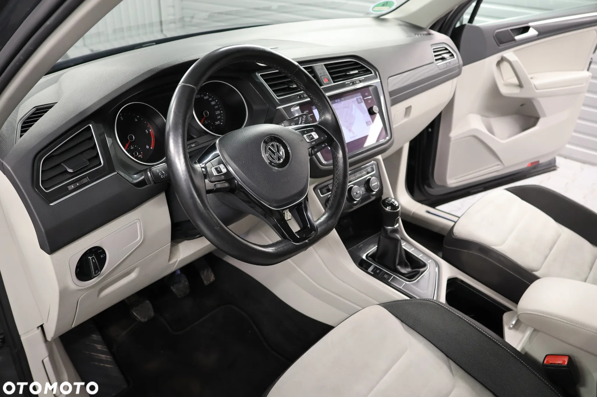 Volkswagen Tiguan 2.0 TDI BMT SCR United - 6