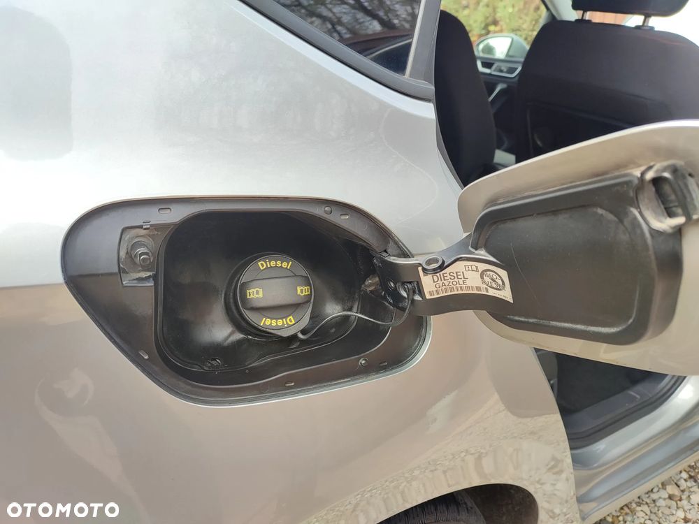 Volkswagen Golf Sportsvan 1.6 TDI (BlueMotion Technology) DSG Sound - 34