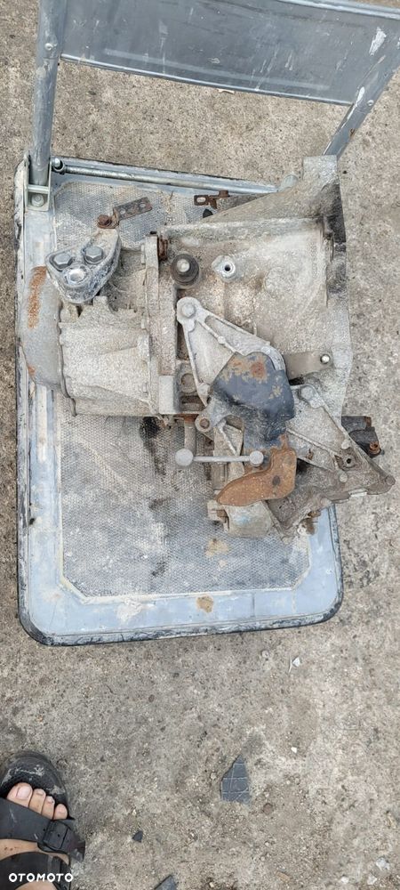 Skrzynia biegów citroen xsara picasso 2.0 hdi 1.6 hdi 9659654080 - 2