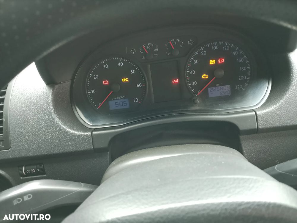 Volkswagen Polo 1.2 Attractive - 18