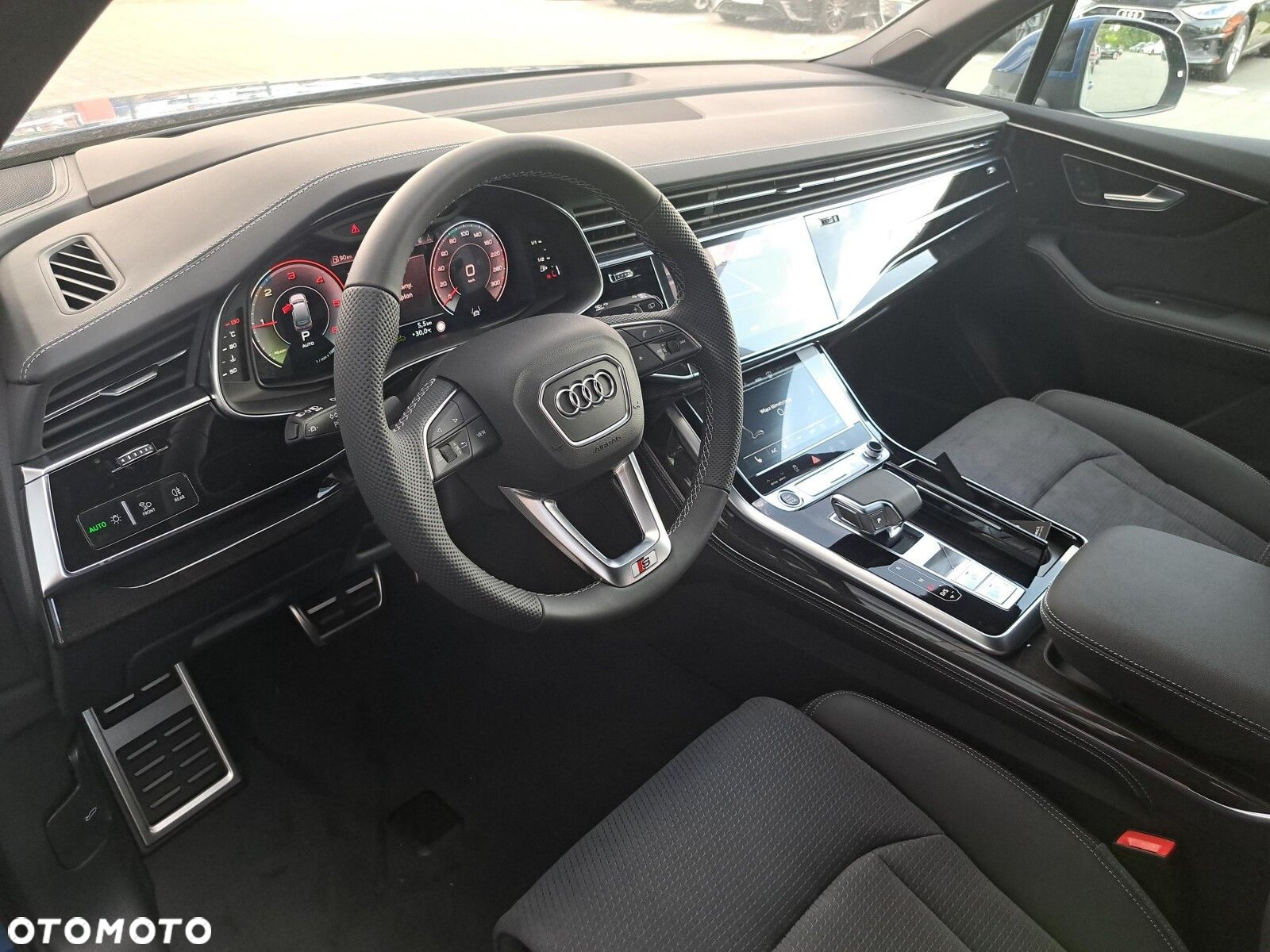 Audi Q7 - 9