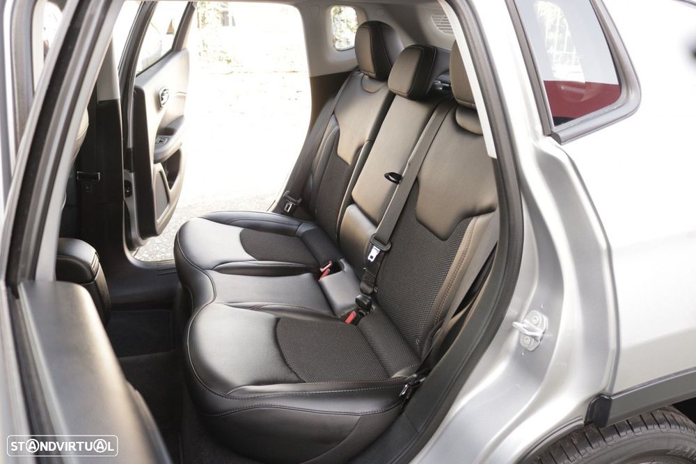 Jeep Compass 1.6 M-Jet Limited - 30