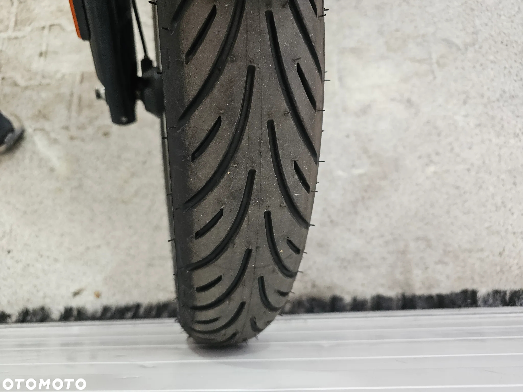 Royal Enfield Continental - 31