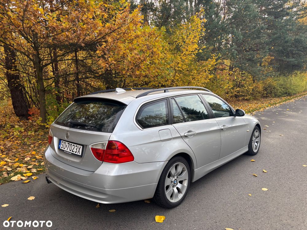 BMW 3 Series 2008 photo 4