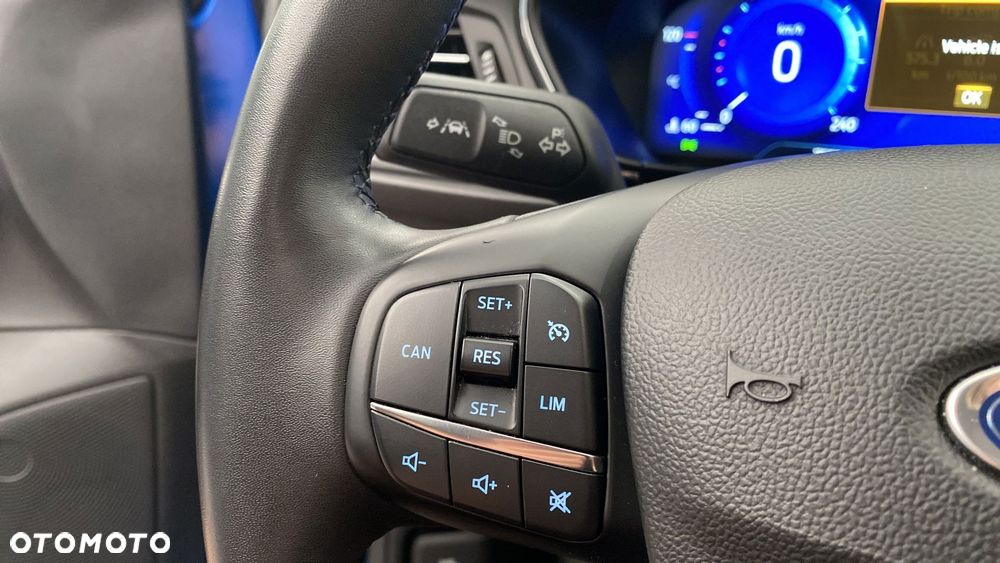 Ford Focus 1.5 EcoBlue Titanium X - 24