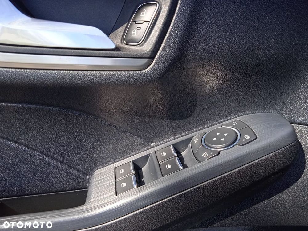 Ford Kuga 1.5 EcoBoost TITANIUM - 30