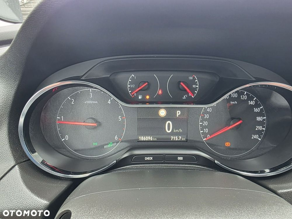 Opel Grandland X 1.6 DStart/Stop Automatik Business INNOVATION - 25