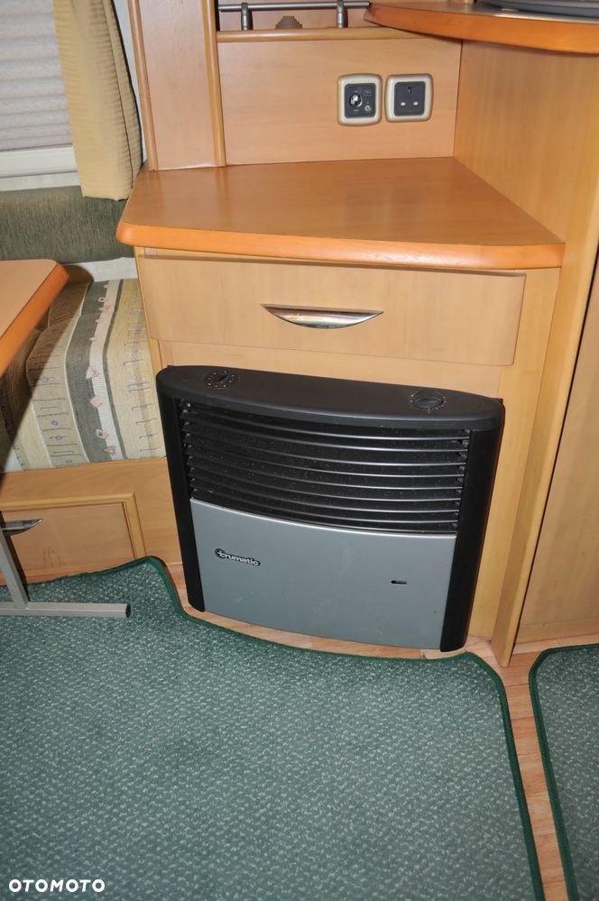 SWIFT CONQUEROR 630 SAL - 10