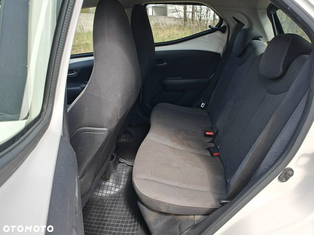 Toyota Aygo - 9