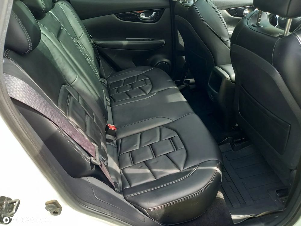 Nissan Qashqai 1.3 DIG-T N-Style - 9