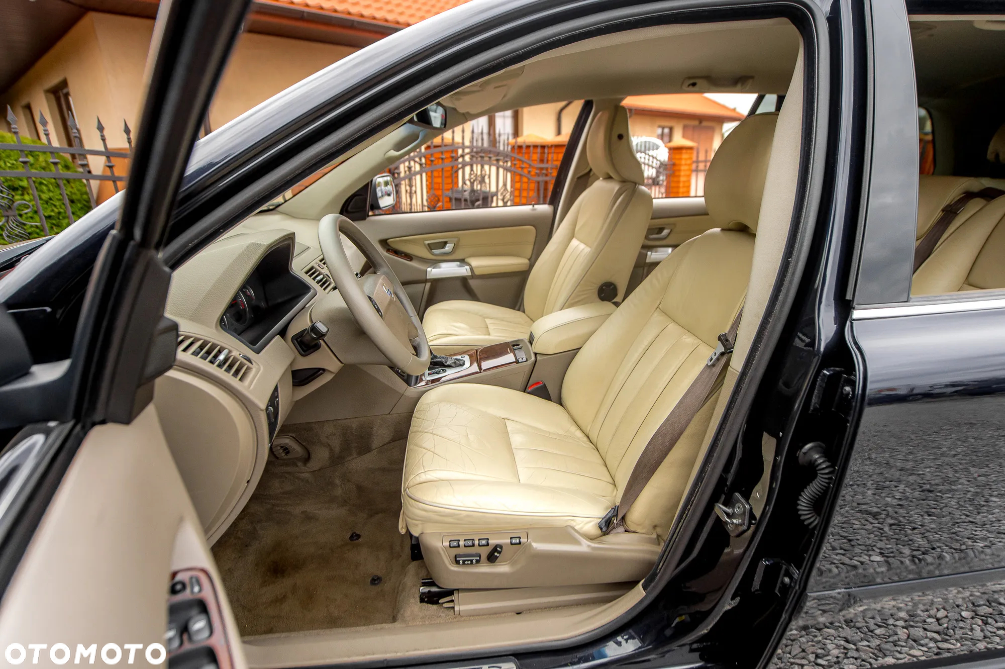 Volvo XC 90 D5 AWD Executive - 17