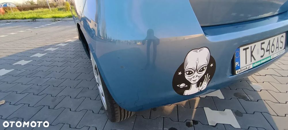 Toyota Yaris ver-1-4-d--4d - 11