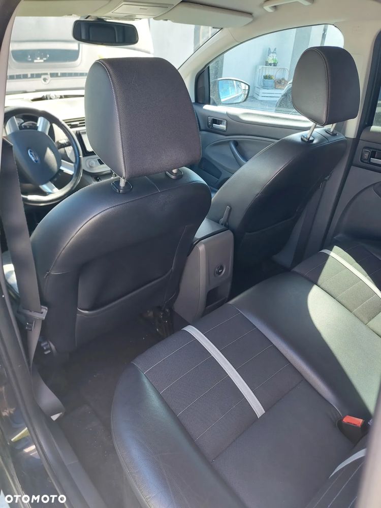 Ford Kuga 2.0 TDCi Trend - 11