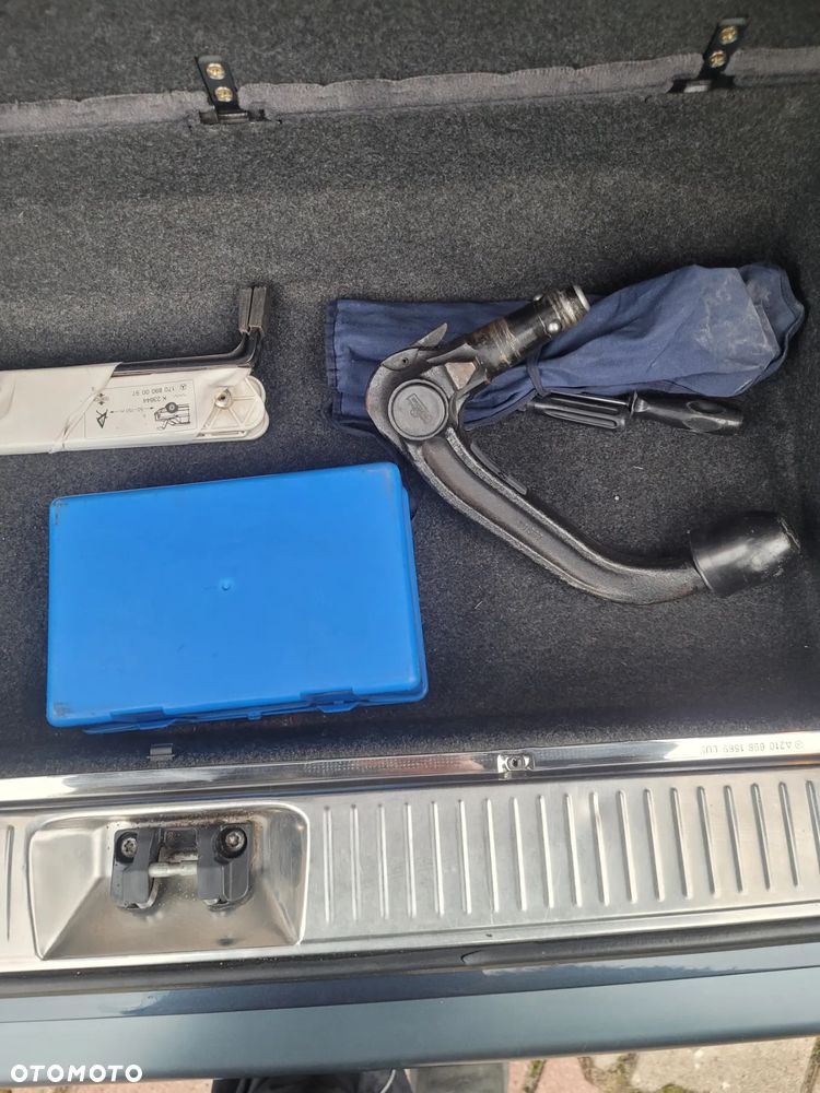 Mercedes-Benz Klasa E 430 T Elegance - 26