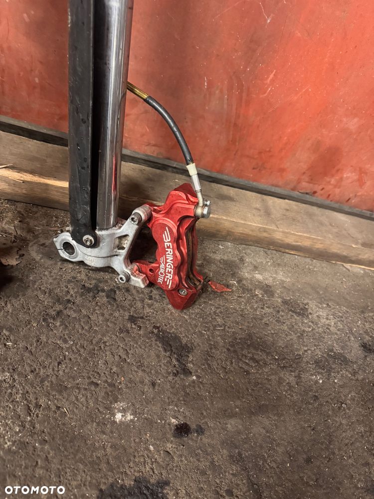 Komplet beringer hamulec kolo lagi - 2