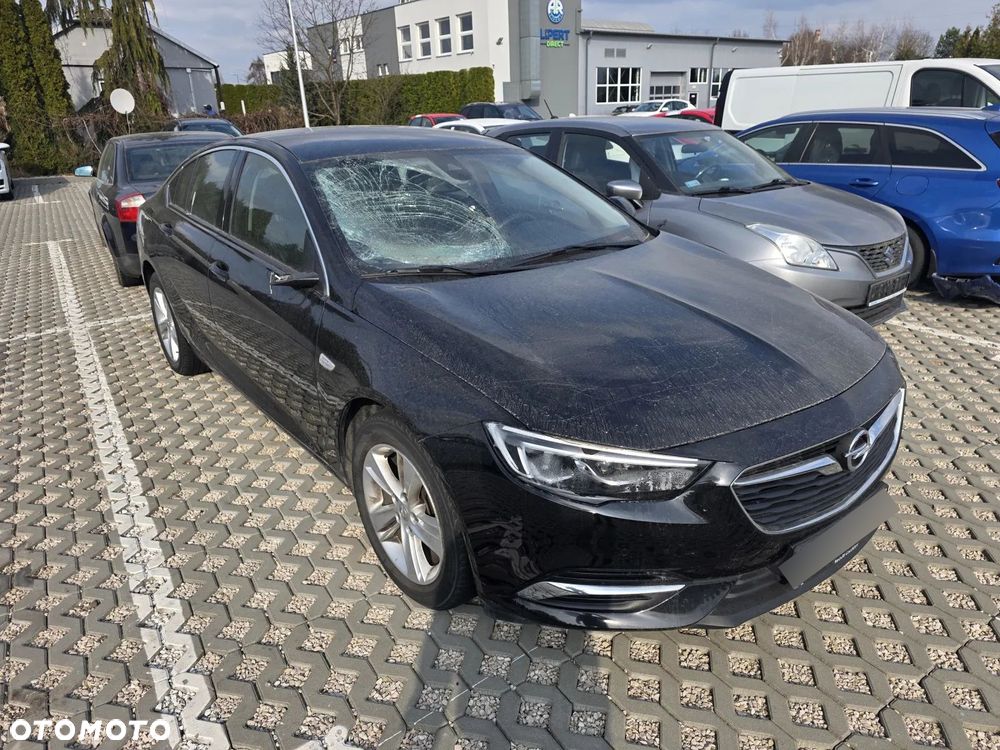 Opel Insignia 1.6 CDTI Ultimate S&S - 2