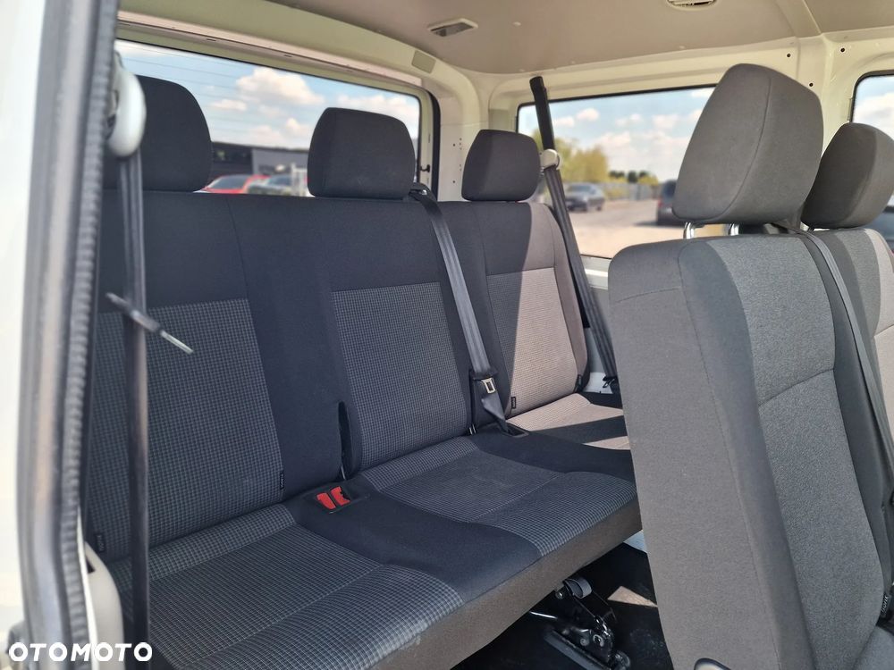 Volkswagen Transporter Lang EU6 - 24