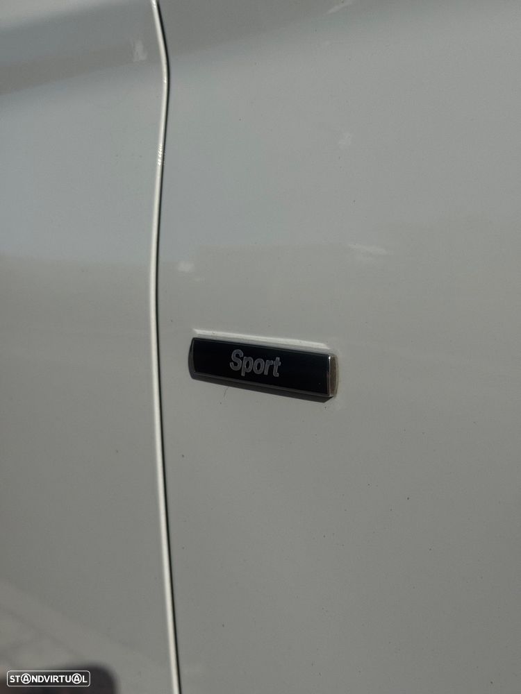 BMW 116 d EDynamics Line Sport - 2