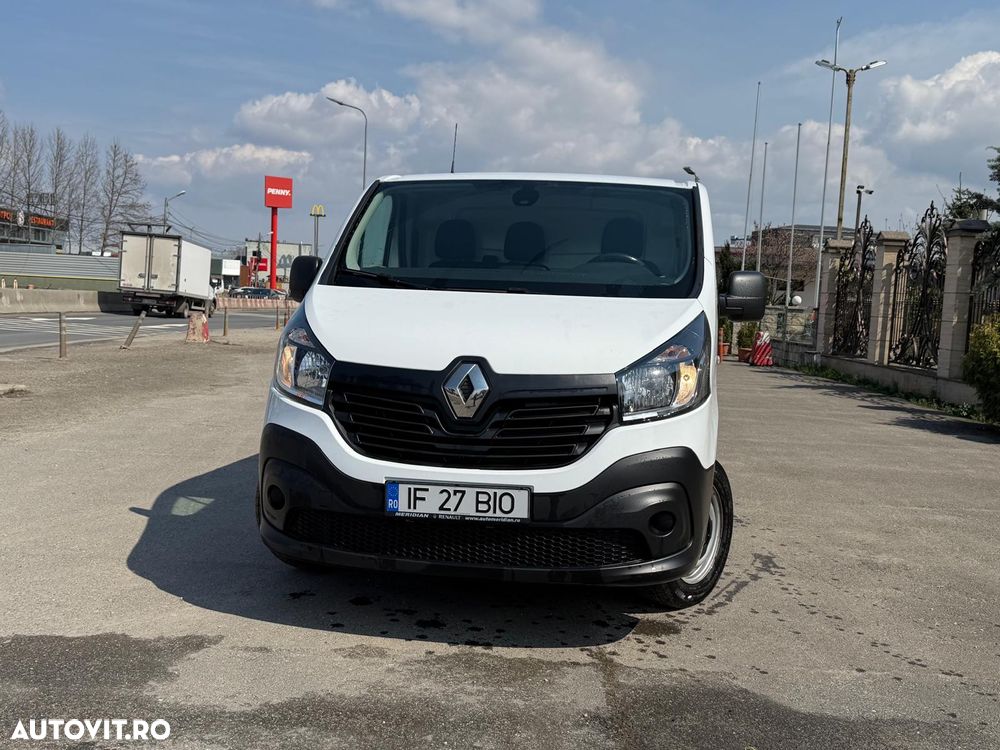 Renault Trafic - 16