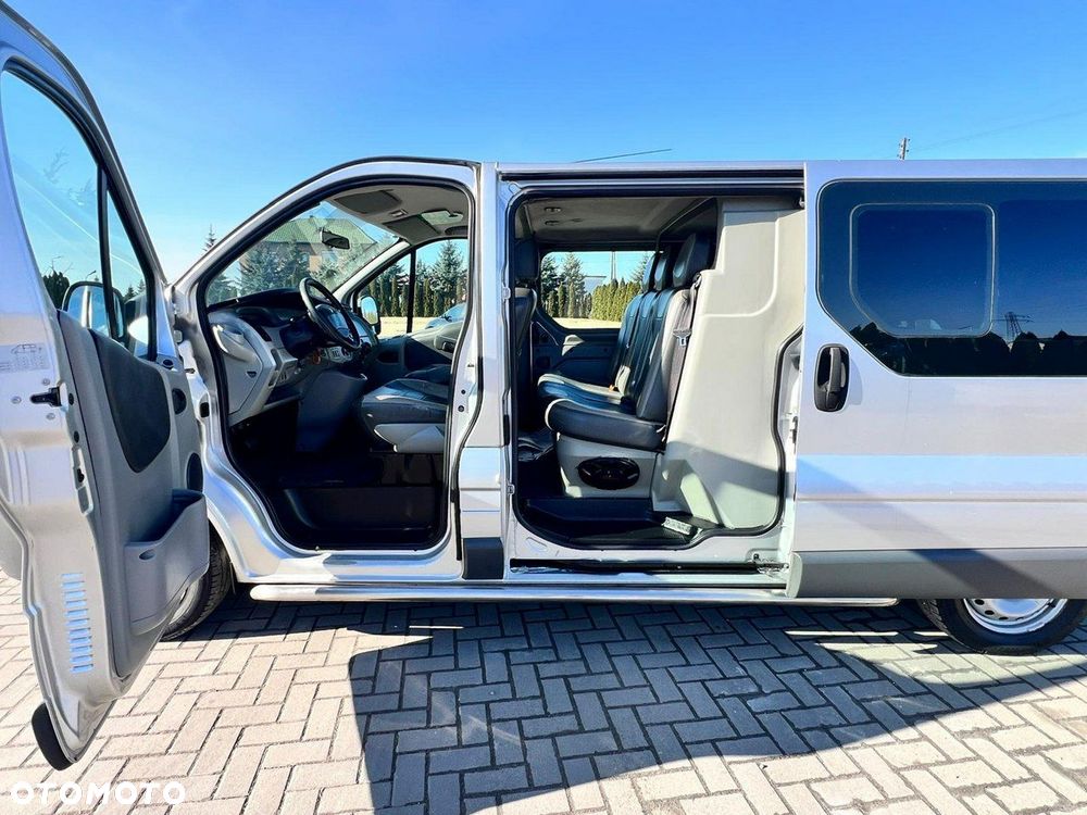Renault Trafic - 14