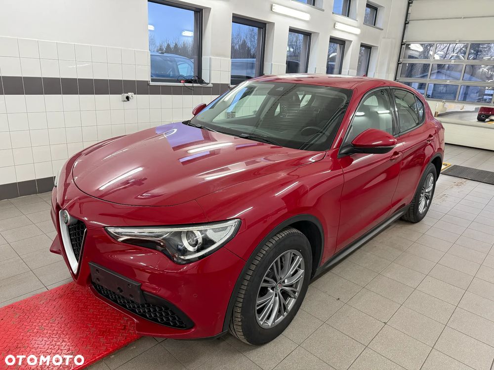 Alfa Romeo Stelvio 2.2 16V AT8 Q4 Business - 3