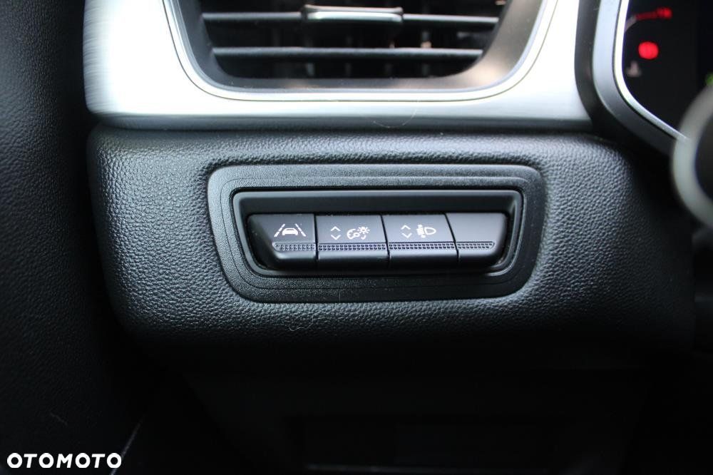 Renault Captur - 19