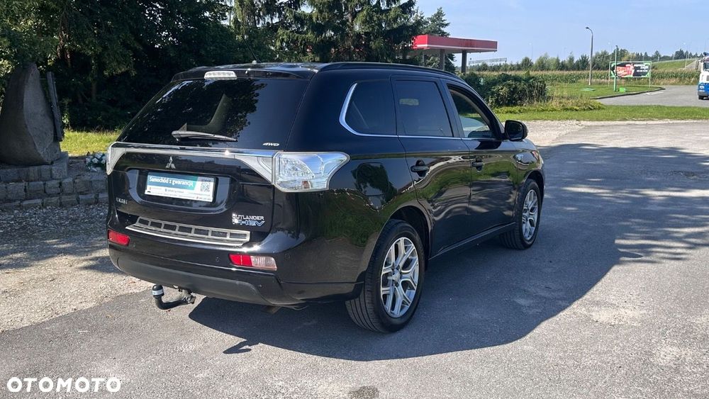 Mitsubishi Outlander - 35