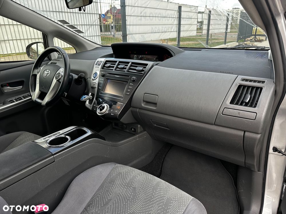 Toyota Prius+ 1.8 HSD Prestige - 28