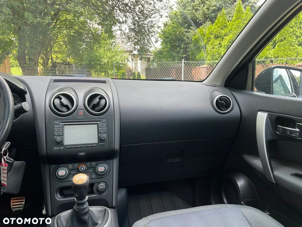 Nissan Qashqai 2.0 4 x 4 tekna - 16