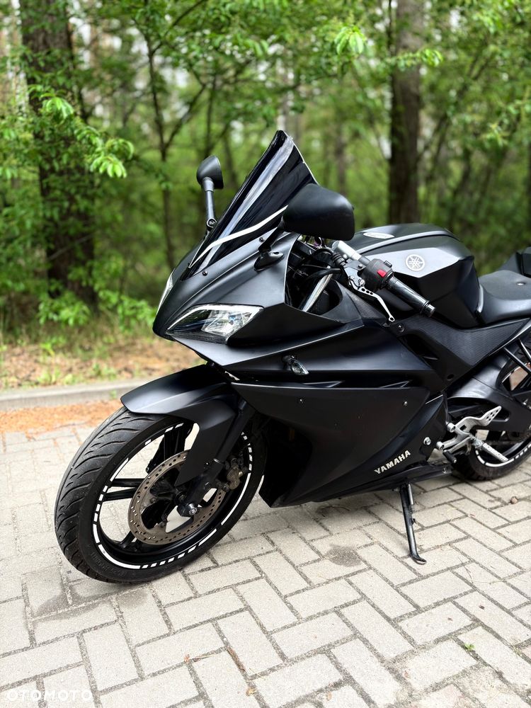Yamaha YZF - 2
